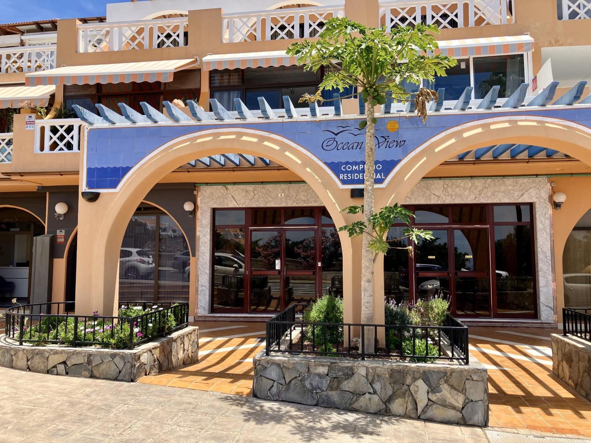 Costa Adeje - Modern Apartment With Terrace Views Of Ocean & Sunset Luaran gambar